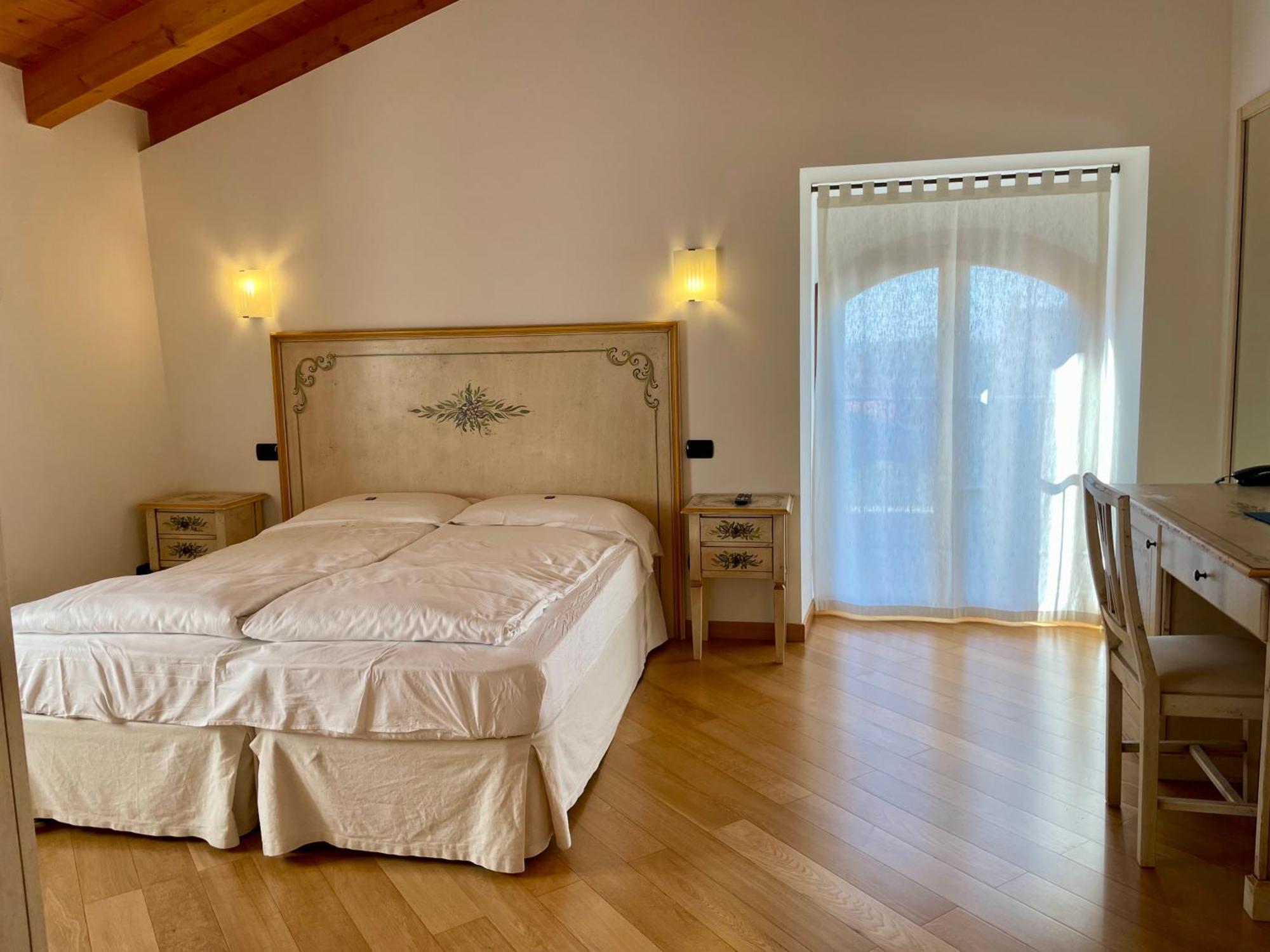 Relais Fontana Rosa B&B Wellness カプリーノ・ヴェロネーゼ エクステリア 写真